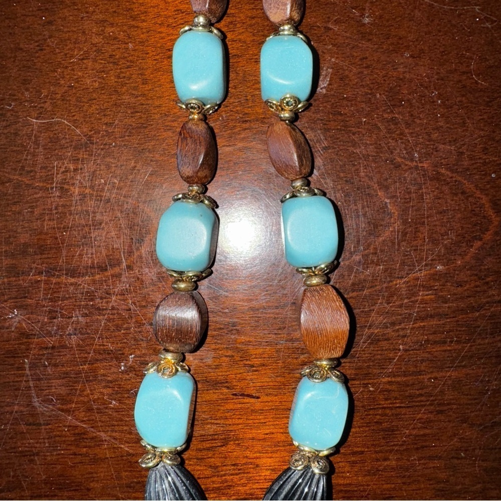 Gorgeous Vintage Turquoise Beaded Necklace With Brown And Black Secondary Beads - Picture 7 of 9